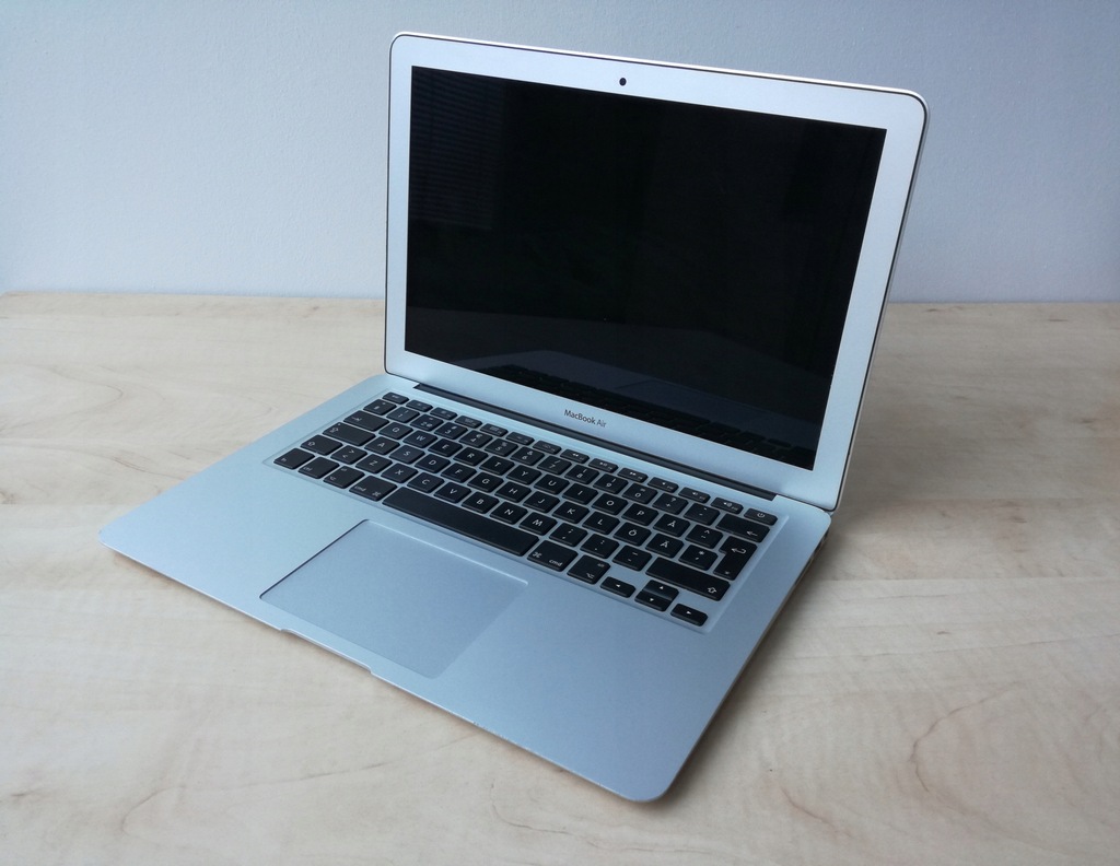 Macbook Air A I Gb Gb Ssd Oficjalne