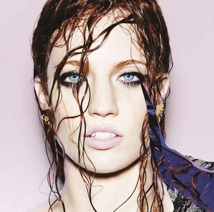 

Jess Glynne I Cry When I Laugh