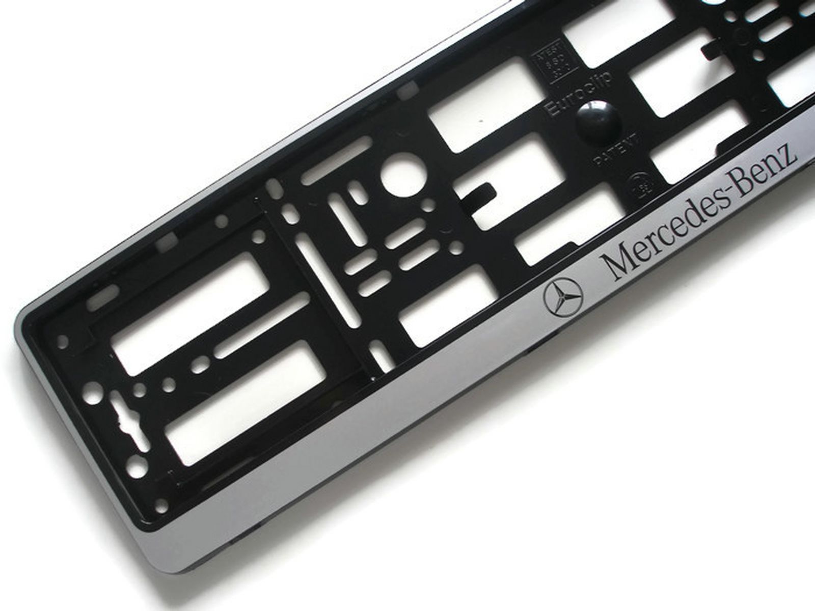 

Ramka srebrna z napisem pod tablice Mercedes Benz