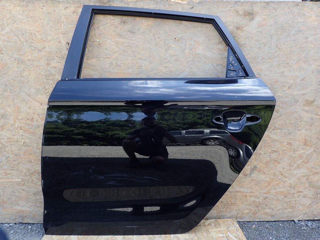 door left rear. left rear part KIA CARENS IV 4 2013