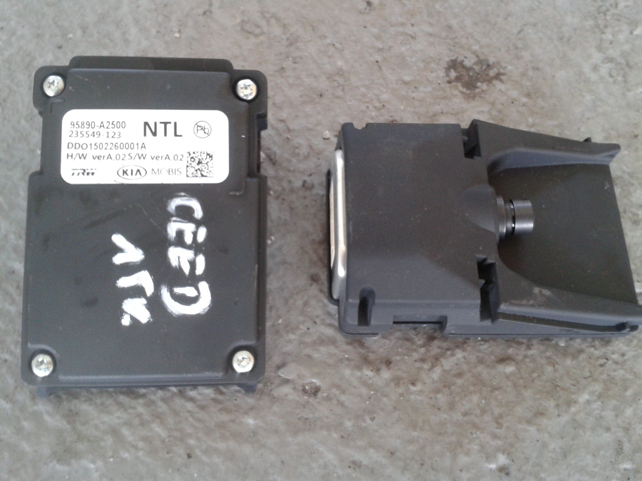 KIA CEED II 2012 18 KAMERA PASA RUCHU 95890 A2500