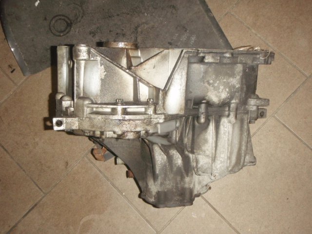 opel VECTRA B 2.0 d акпп F23