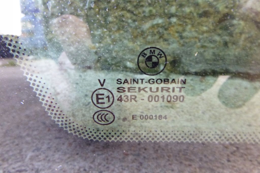 BMW 3 F31 KOMBI SZYBA TYLNA LEWA Installation side Left rear