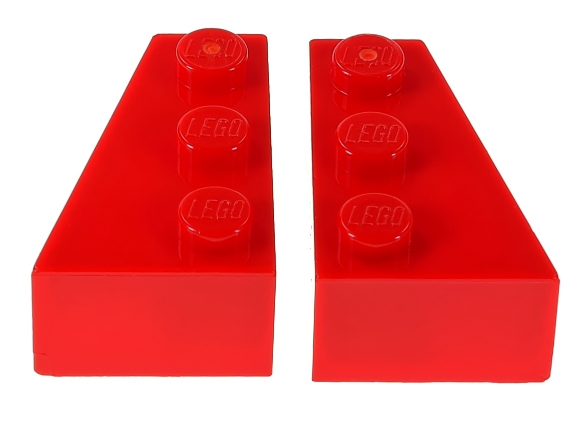 

Lego Klocek skośny 2x3 para 6565+6564 czerwony