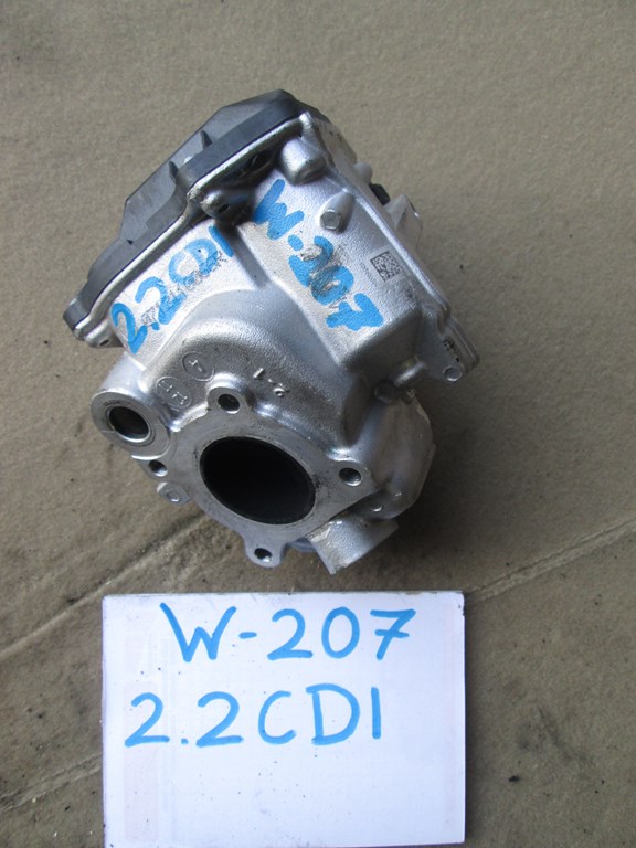 EGR Mercedes E Klasa 207 COUPE 2,2 CDI A6511400460
