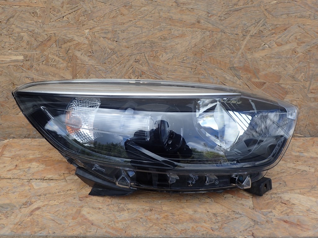 ФАРА ПРАВЫЙ ФАРА ПРАВА RENAULT КАПЮШОН 2013-