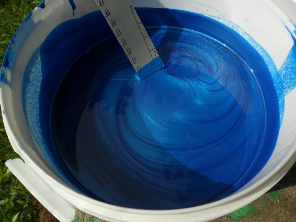 XIRALLIC СИНІЙ ЛАК