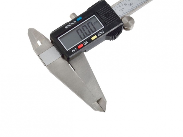 DOKŁADNA SUWMIARKA ELEKTRONICZNA 300mm 0.01mm GEKO Kod producenta g01494