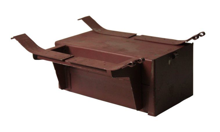Ящик для инструментов C-330 под топливный бак