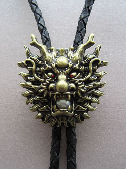 Smok hnědý s perlou Dragon bolo kravata westernová pletená přírodní kůže