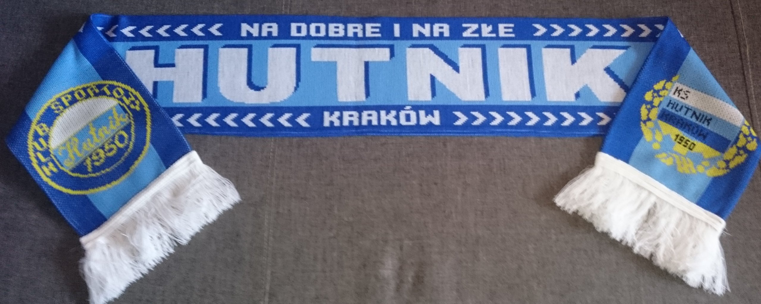 Шарф HUTNIK Краків супер можливість