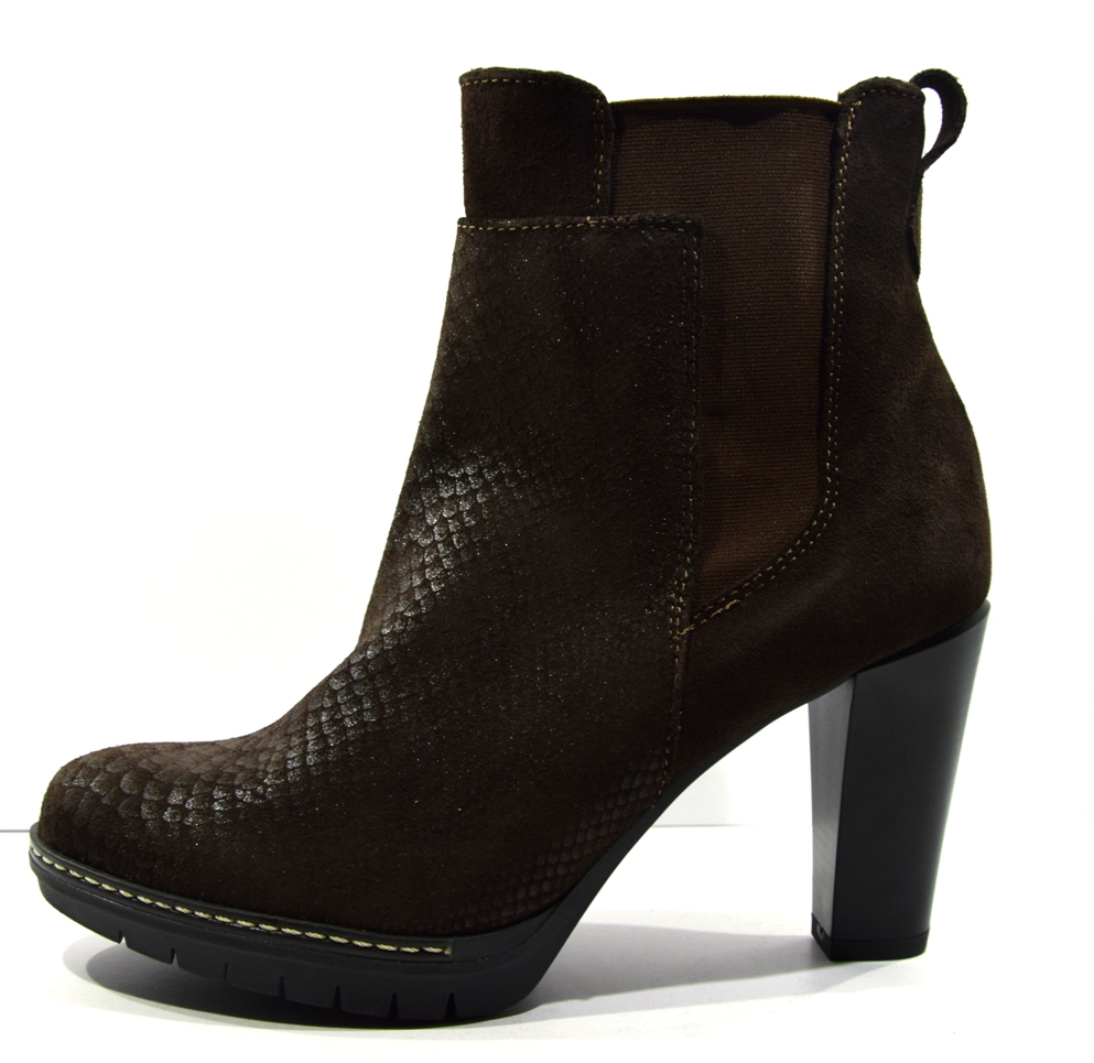 

Kozaki Damskie Na Słupku Buty Zimowe Botki 1002 38