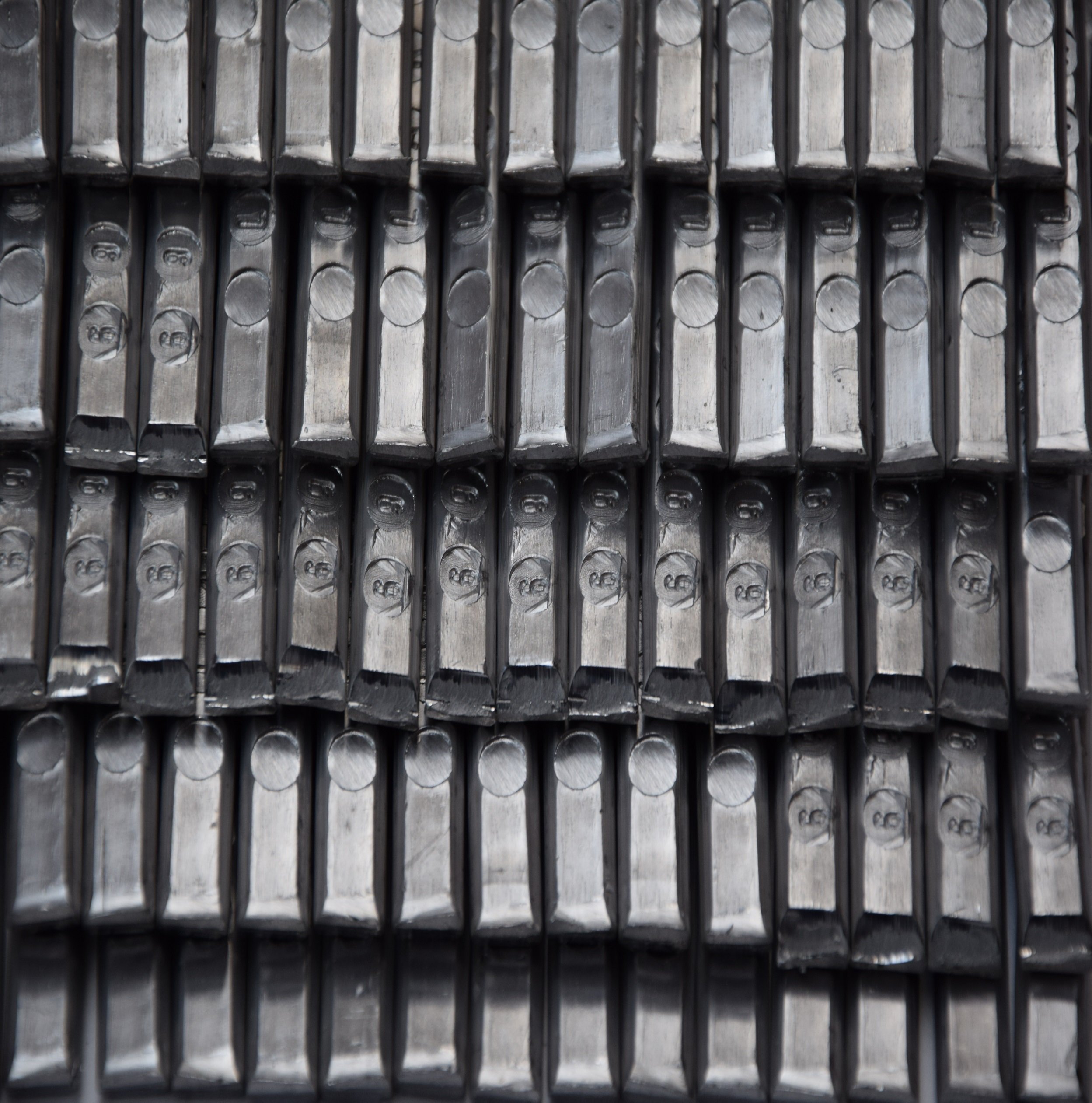 CYNA DO KAROSERII SAMOCHODOWA CYNOWANIA 25 Kod producenta cyna