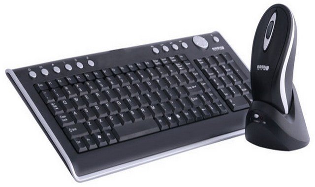 Klawiatura rosyjska bezprzewodowa z myszką czarna