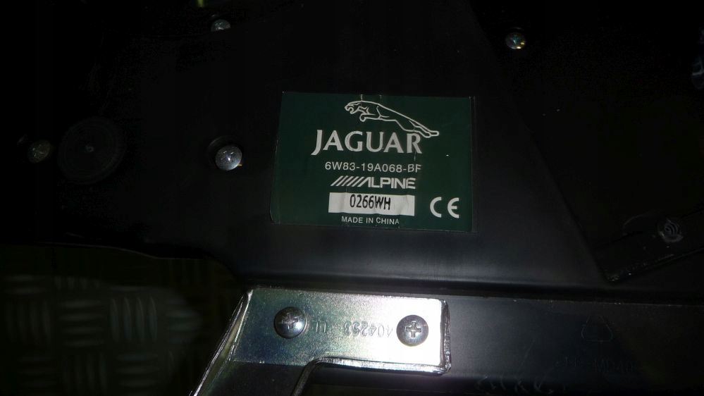 Jaguar XK XKR X150 Tuba głośnik Subwoofer Alpine Виробник запчастини Jaguar OE foto 0