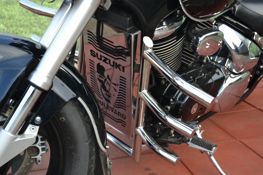 OSŁONA CHŁODNICY SUZUKI BOULEVARD M 800 Producent Motonautilus