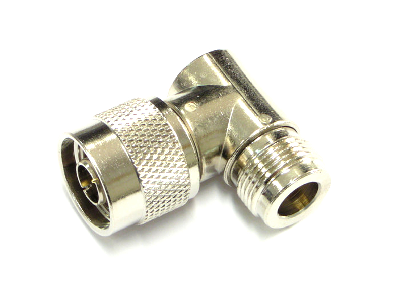 Gniazdo N na wtyk N przejście kątowe