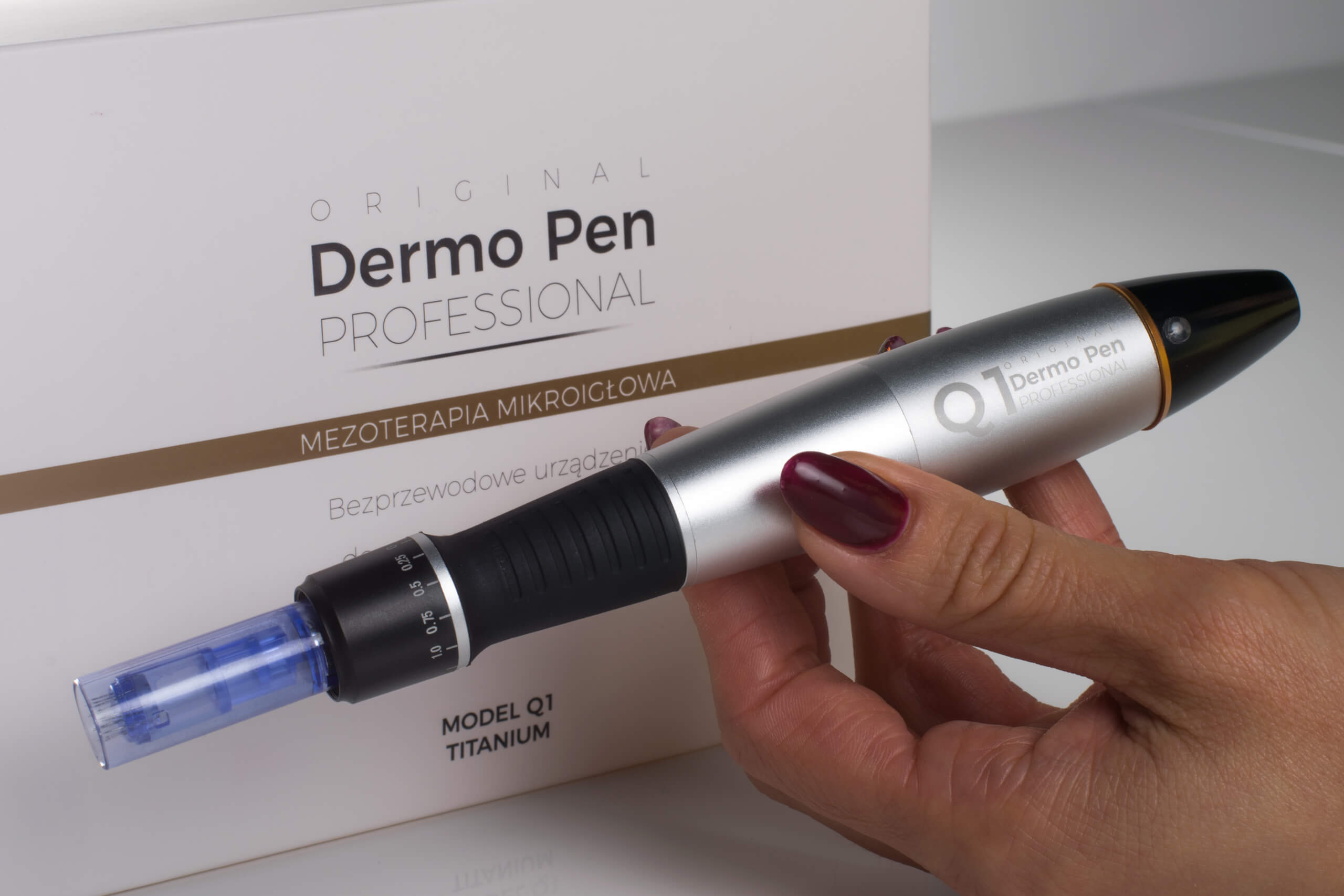 Dermo pen q1 professional newest model of 2018 buy with delivery from  Poland with Allegro on FastBox 7426844764