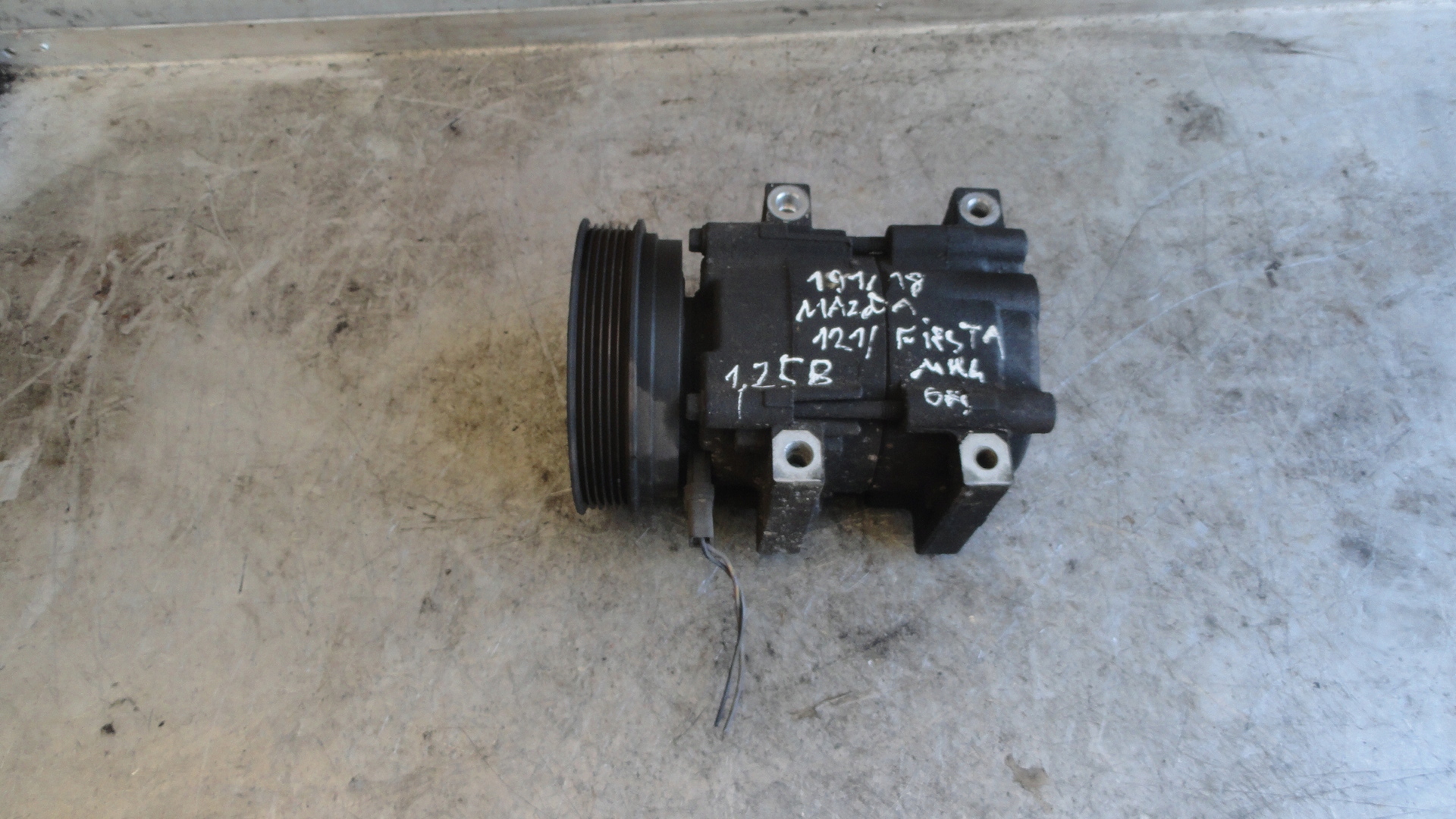 компрессор кондиционера mazda 121, FORD Fiesta MK4