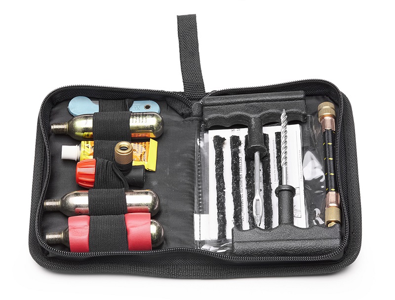 

Givi S450 Zestaw naprawczy do przebitych opon