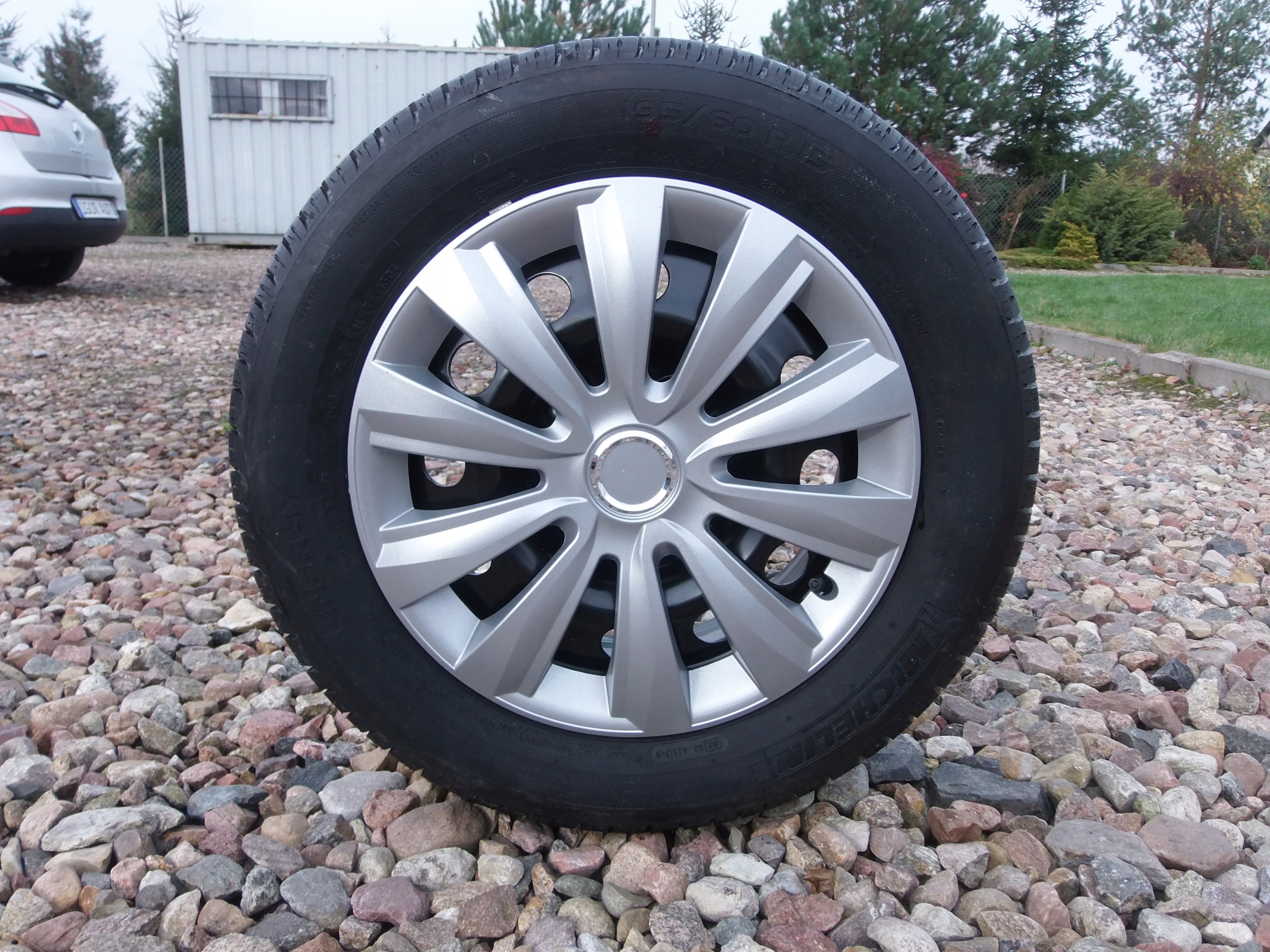 Kołpaki DELTA RING 16 VW Volkswagen Opel Ford Fiat Producent Jestic