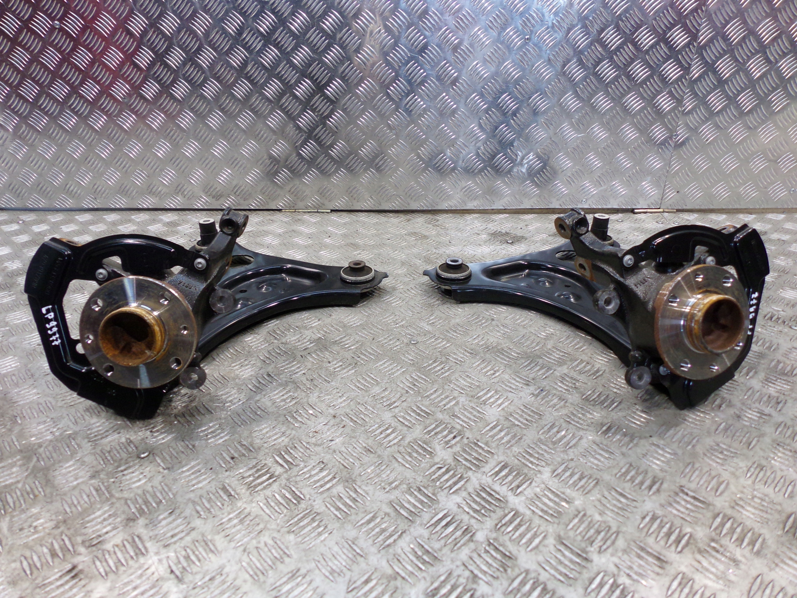 SMART W453 FOURFOUR ZWROTNICA PIASTA WAHACZ PRZÓD