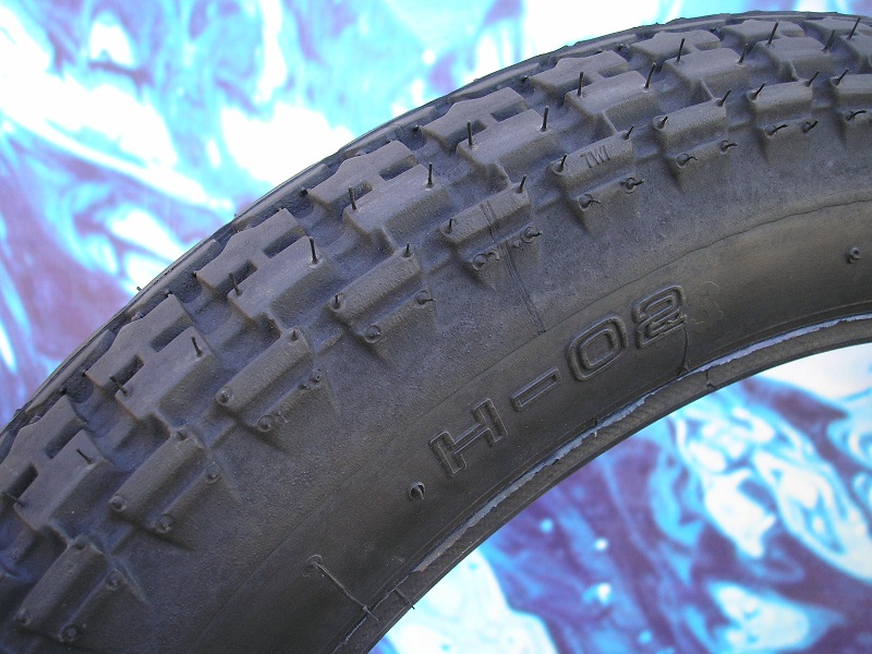 4.00-19 MITAS H-02 TT KLASYK 4-19 JUNAK M72 RUSKI Model H-02