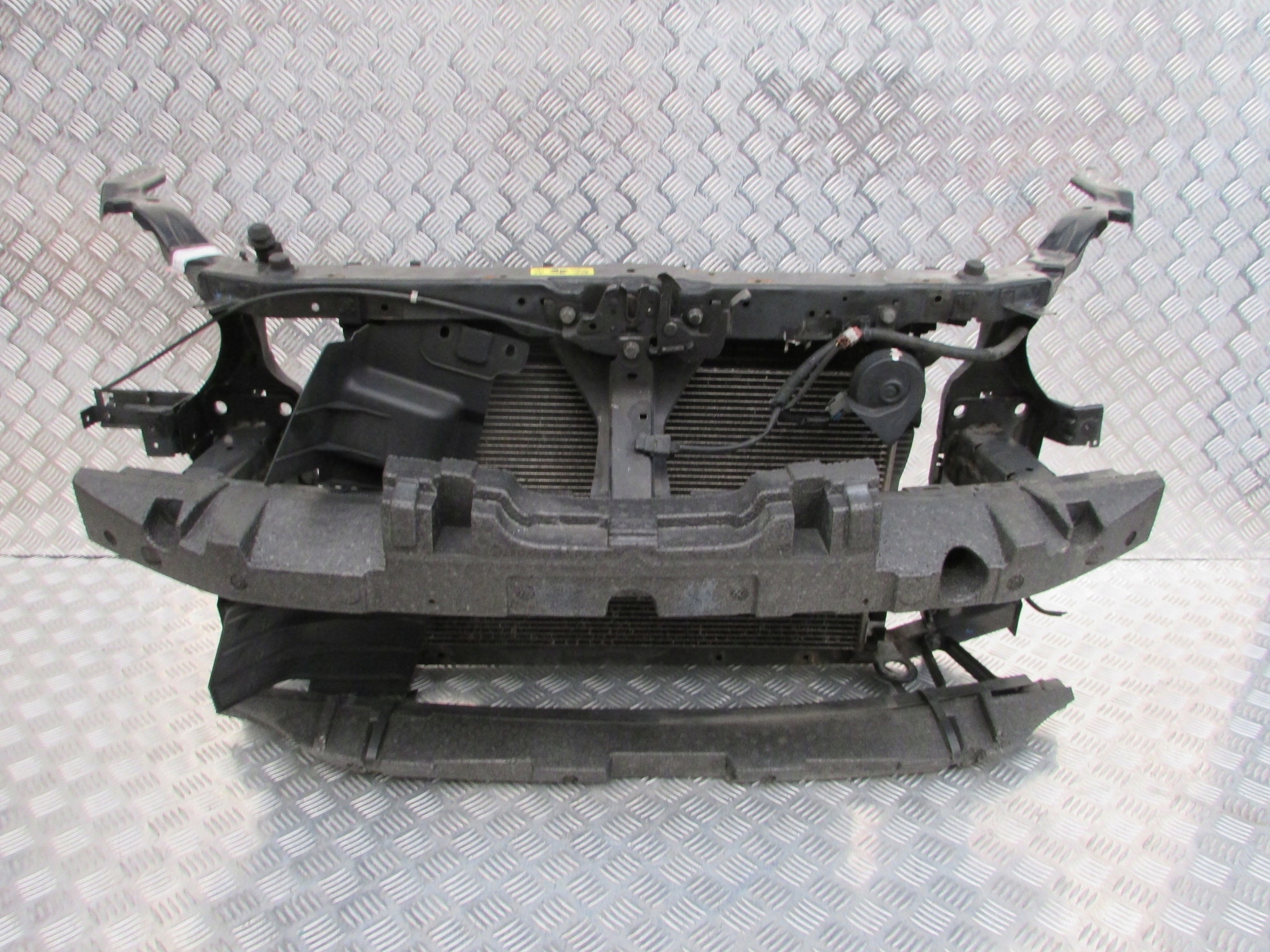 PAS BELKA WZMOCNIENIE CHŁODNICE QASHQAI 2.0 J10 08