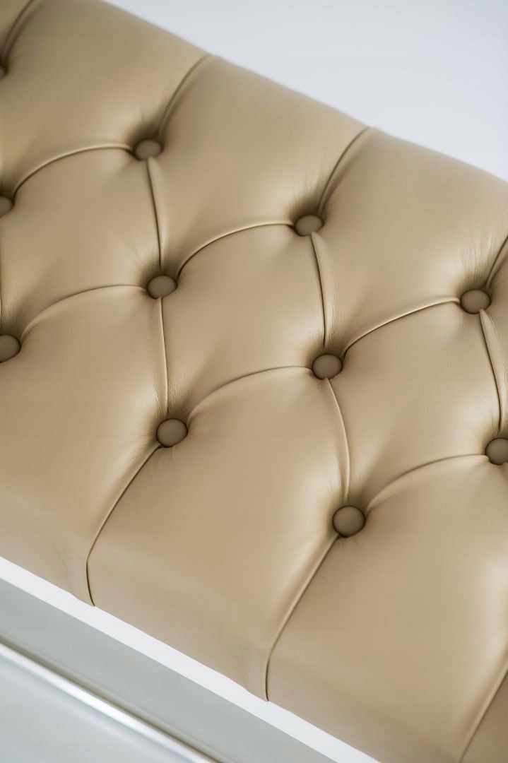 90 Producent Ławka Pikowana Beż EMRA WOOD Informacje dodatkowe z siedziskiem