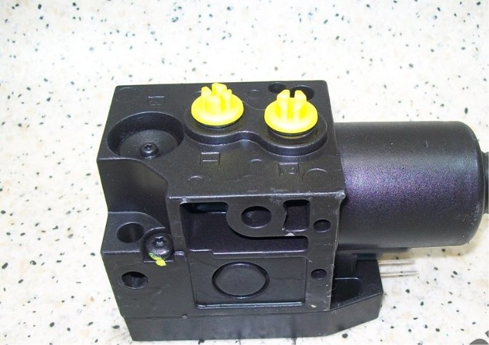 ELEKTROZAWOR HAMULCA GORSKI DAF XF105 1662408 Part number 1662408