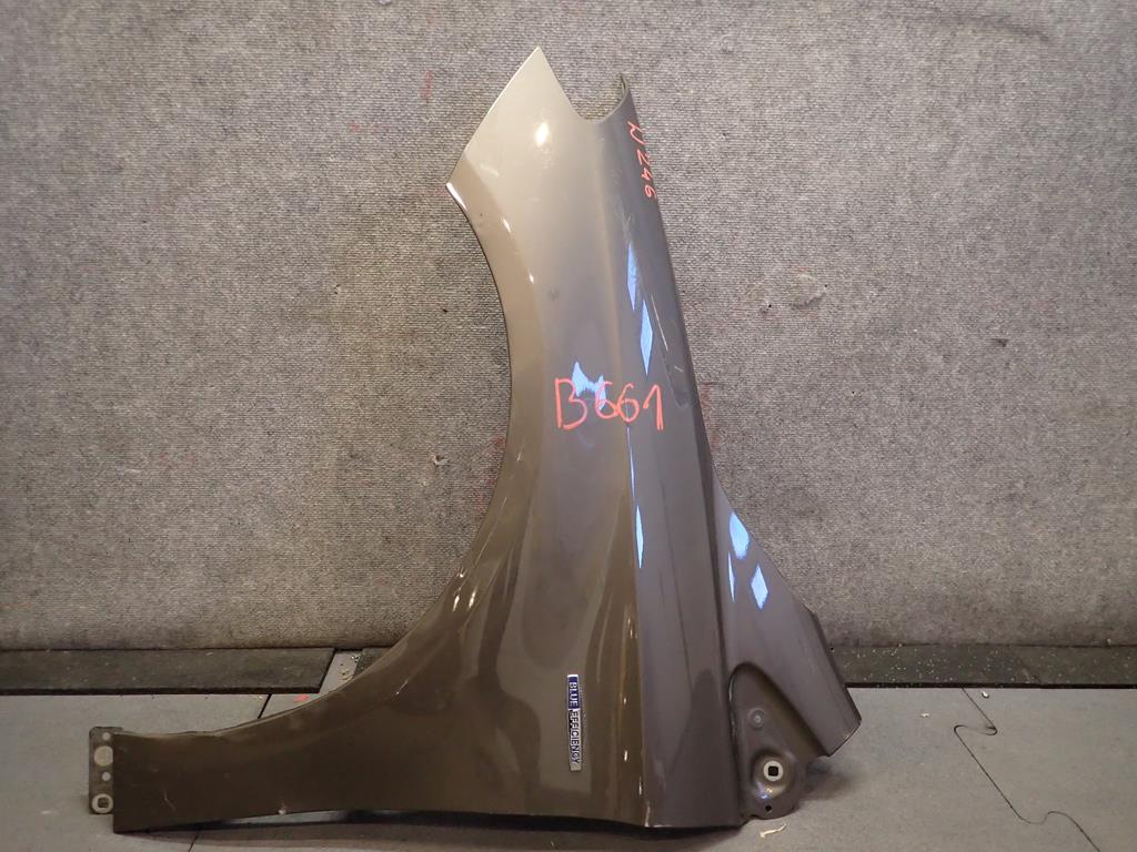 fender front front left MERCEDES B-KLASA W246