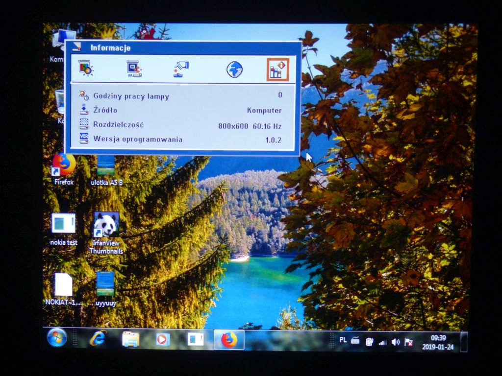 PROJEKTOR RZUTNIK NEC NP100 DLP 2000 ANSI PILOT Żywotność lampy w trybie normalnym 3500 h