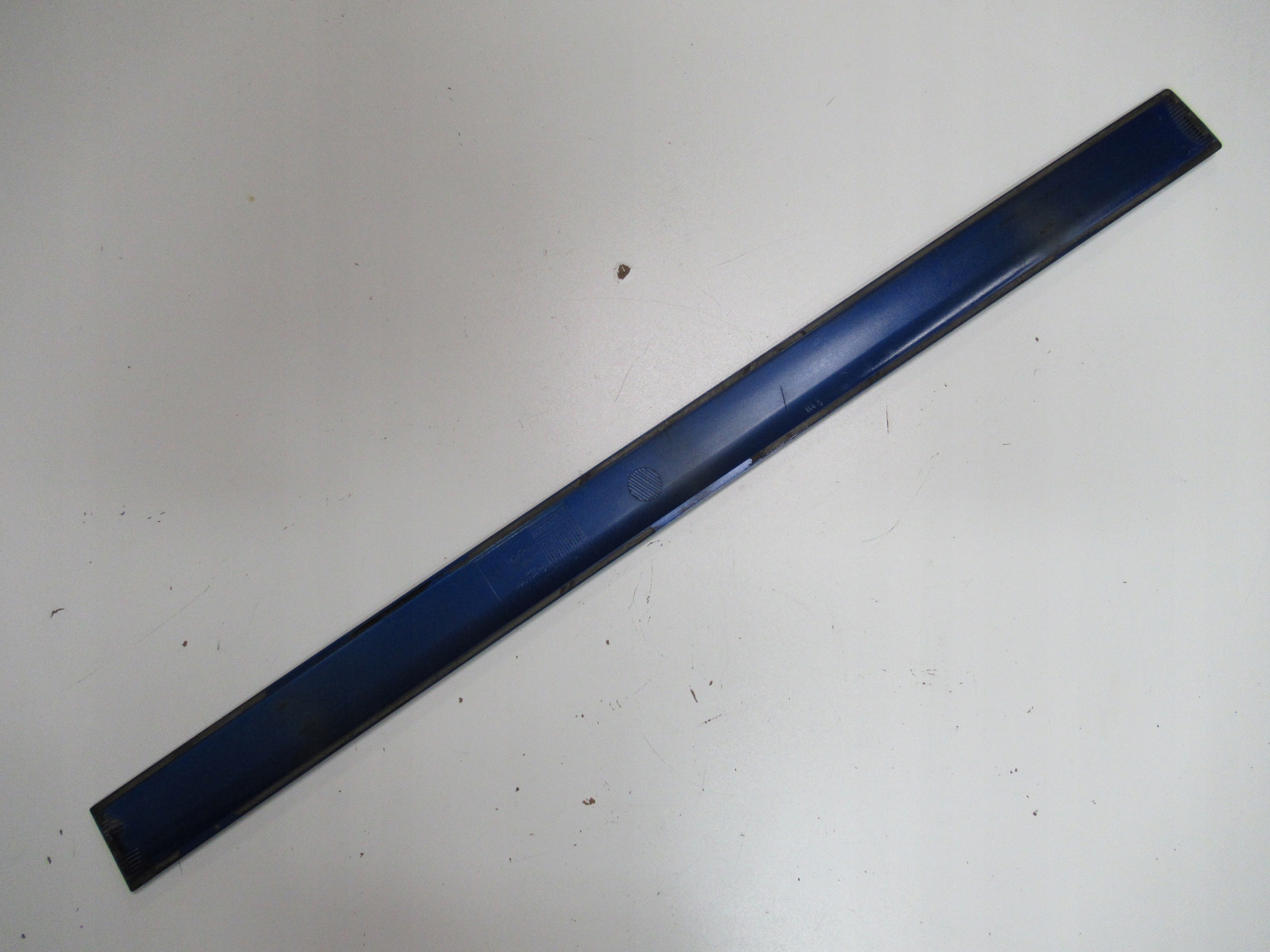 moulding door sliding left VW T5 7H5853073B
