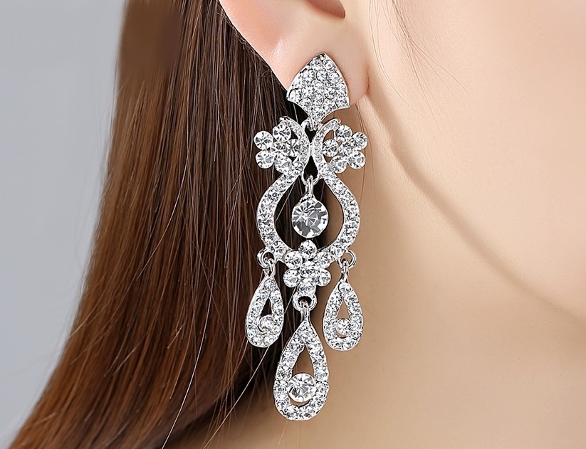 KOLCZYKI SREBRNE Z CYRKONIAMI, EFEKTOWNE, PIĘKNE Marka Inna marka