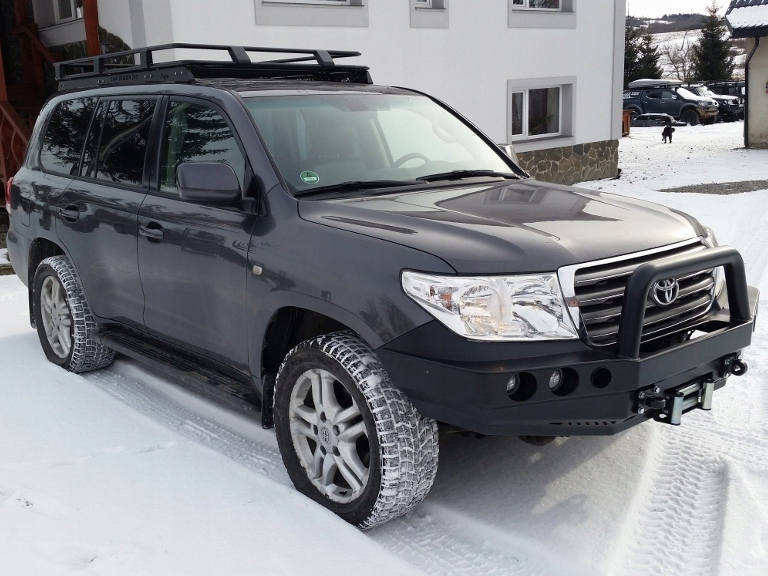 TOYOTA LAND CRUISER 200 ZDERZAK + BAGAŻNIK STALOWY Strona zabudowy przód