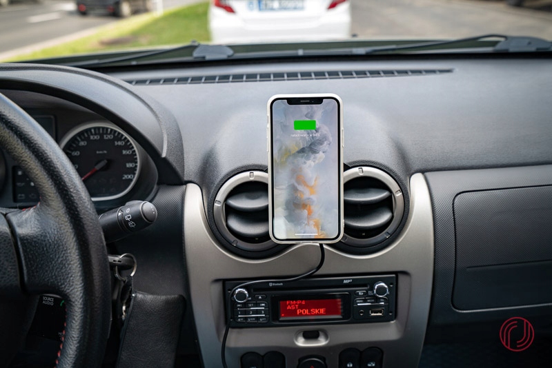 8409fcaf4e36bc1c1ebfa8c19593