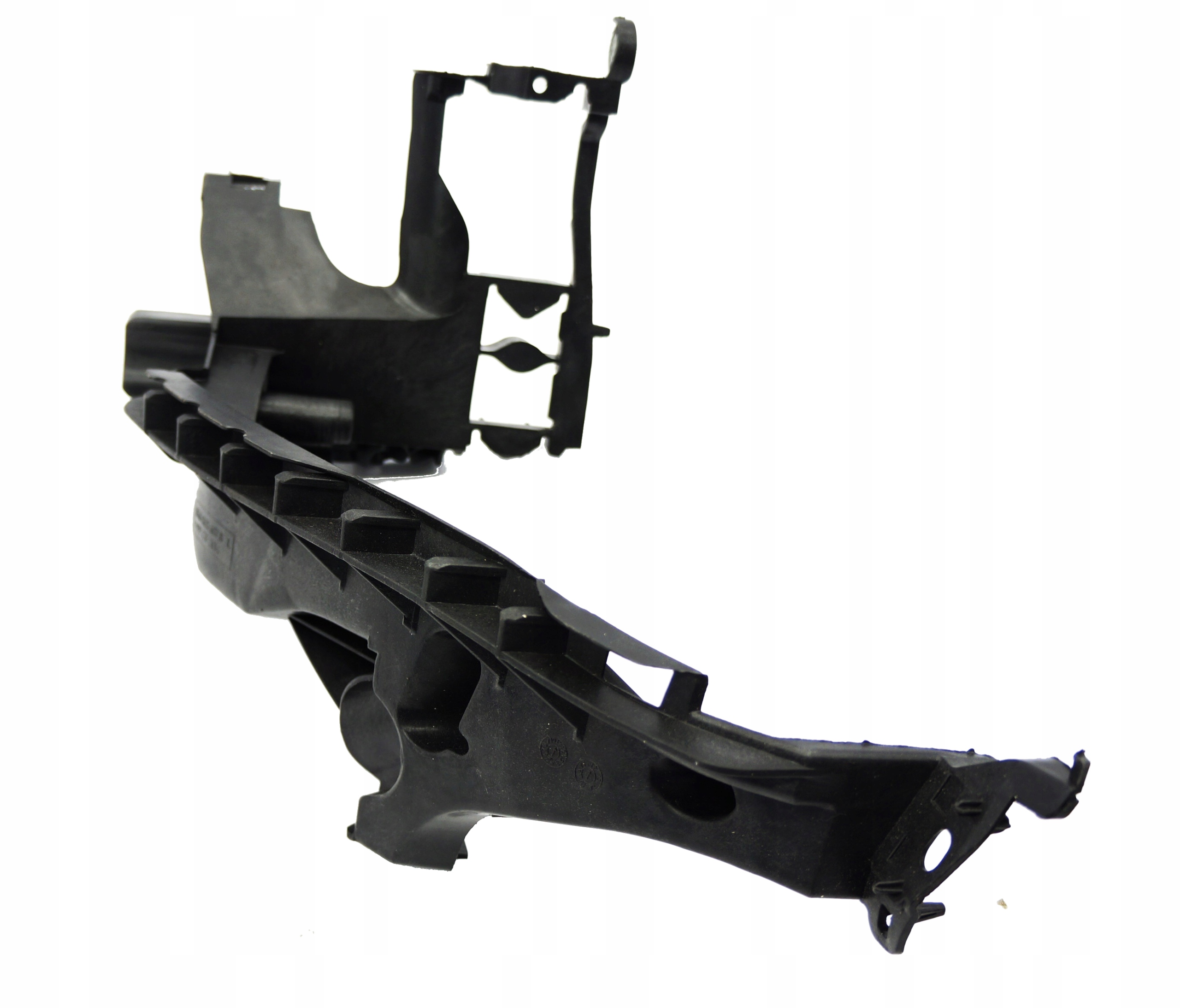 8K0805607B - Угол скольжения под лампу AUDI A4 B8 11-15R левый