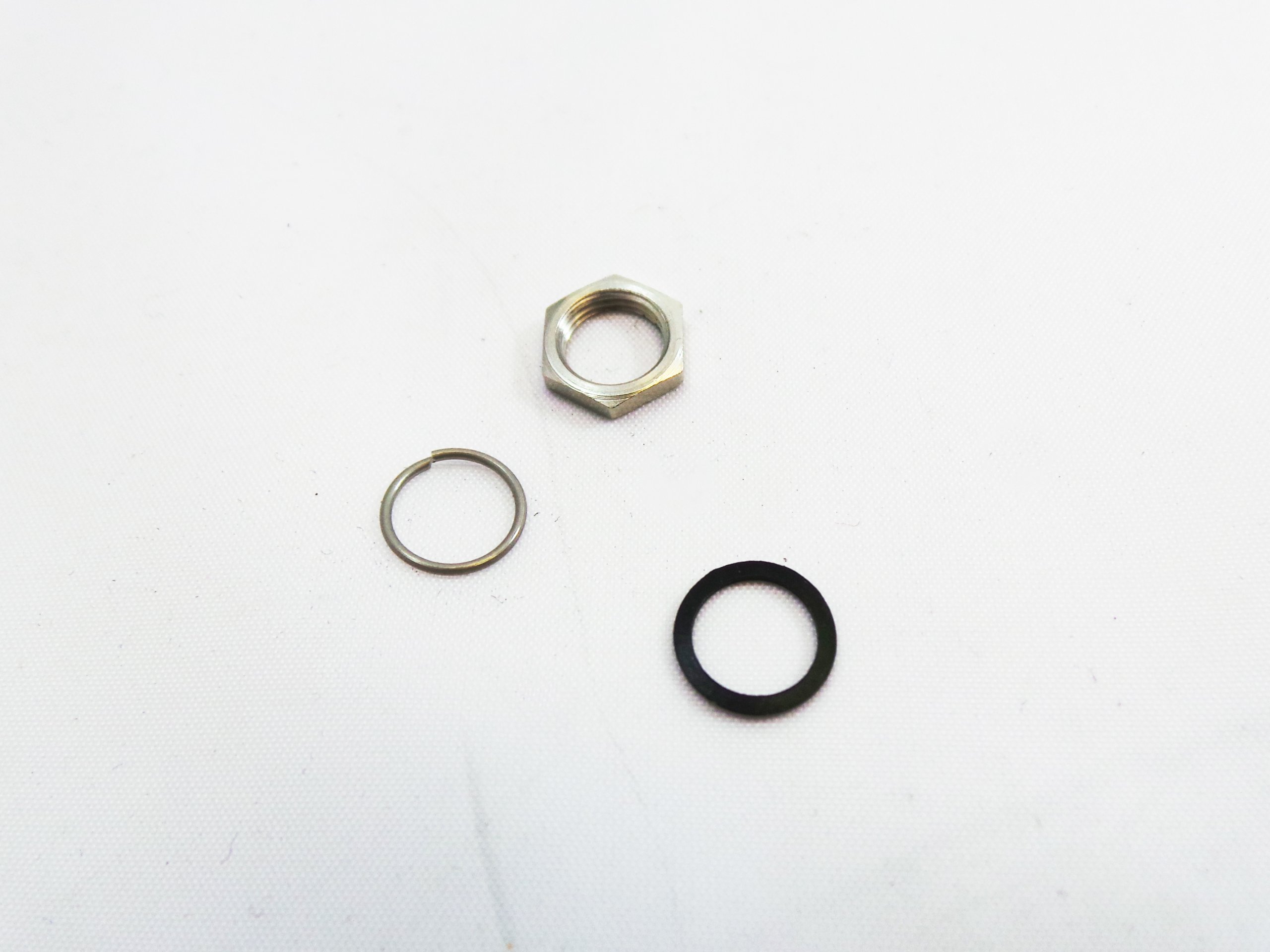 Sygnalizator LED 8mm, 24V Q8P1CXXW24E 10szt Kolor biała