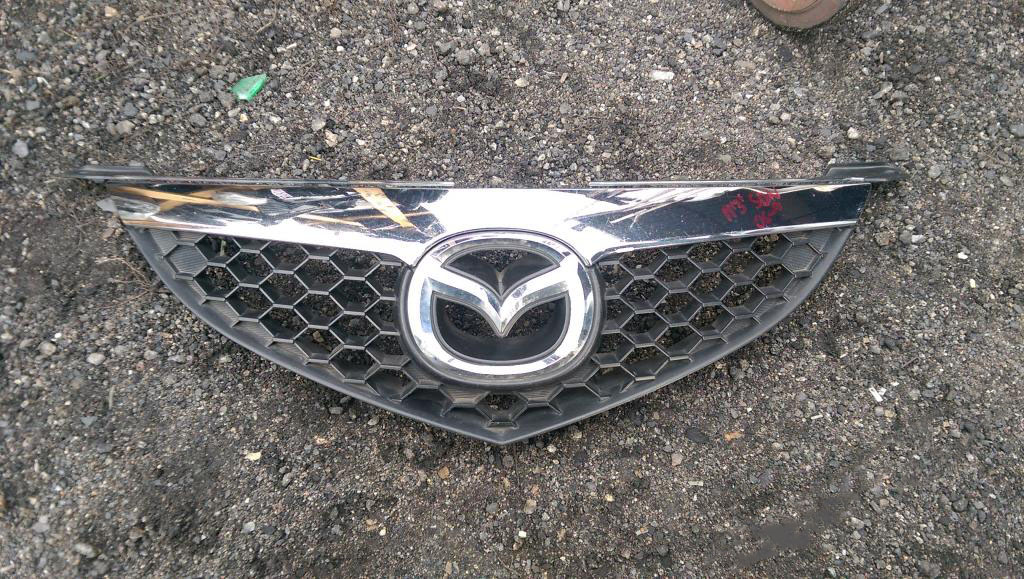 Mazda 3 Sedan 2006-2009 grill atrapa idealny LIFT