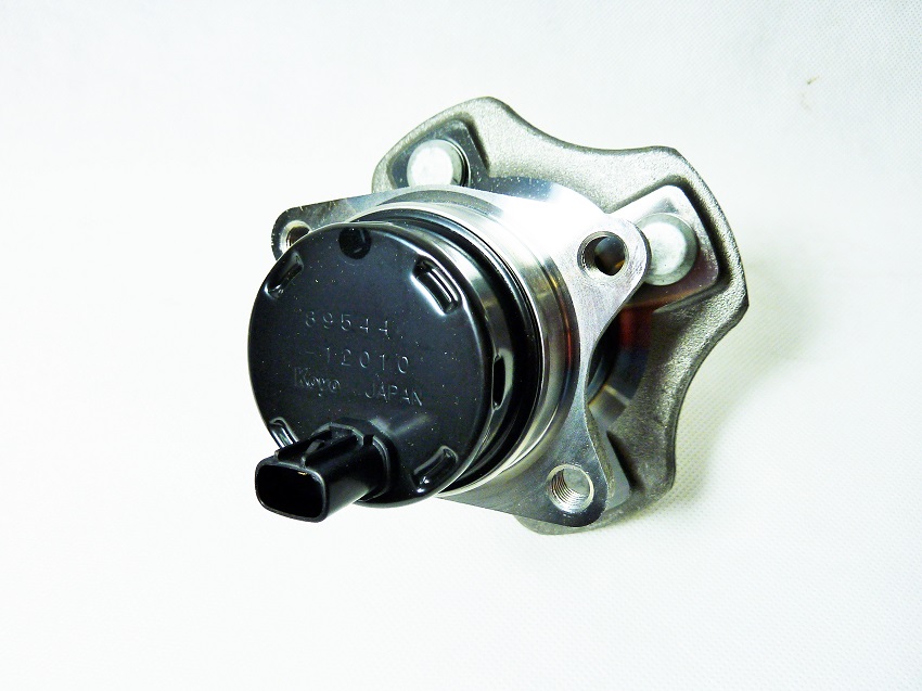 PIASTA LOZYSKO KOLA TYL KOYO TOYOTA YARIS 99 05