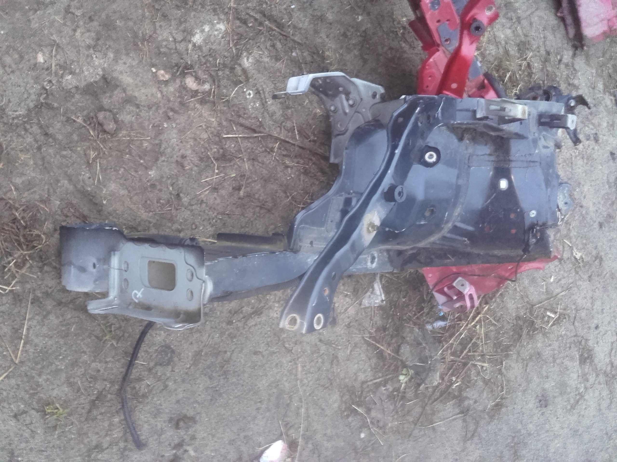 TOYOTA AVENSIS ОКУЛЯР ПРАВЫЙ ЛОНЖЕРОН 2009 2017