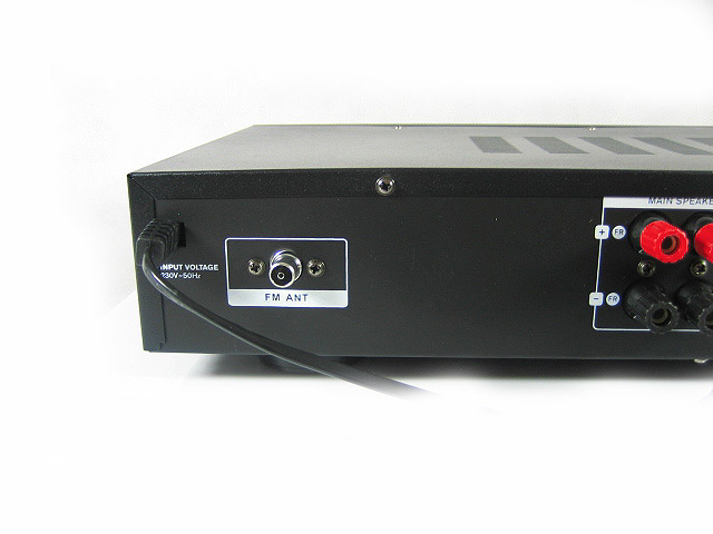 WZMACNIACZ AMPLITUNER STEREO BLUETOOTH USB MP3 FM Liczba kanałów 2