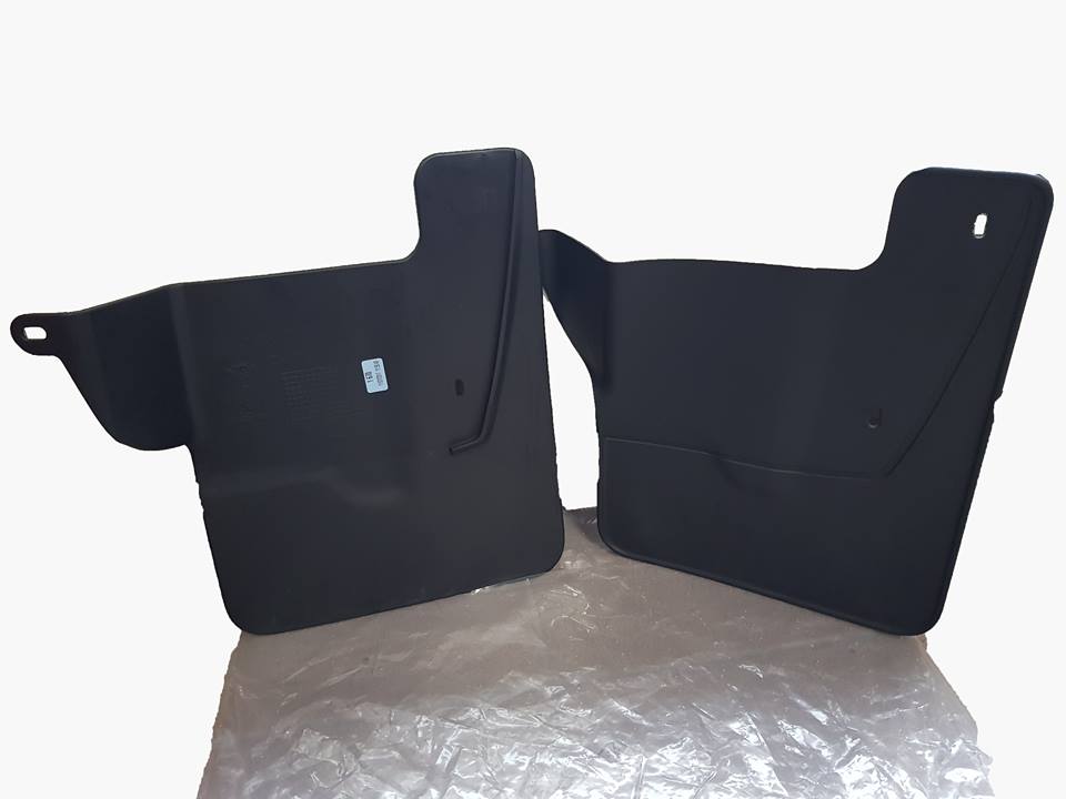 CHLAPACZE RENAULT MASTER 2010 PRZOD ORYGINALNE Producer other