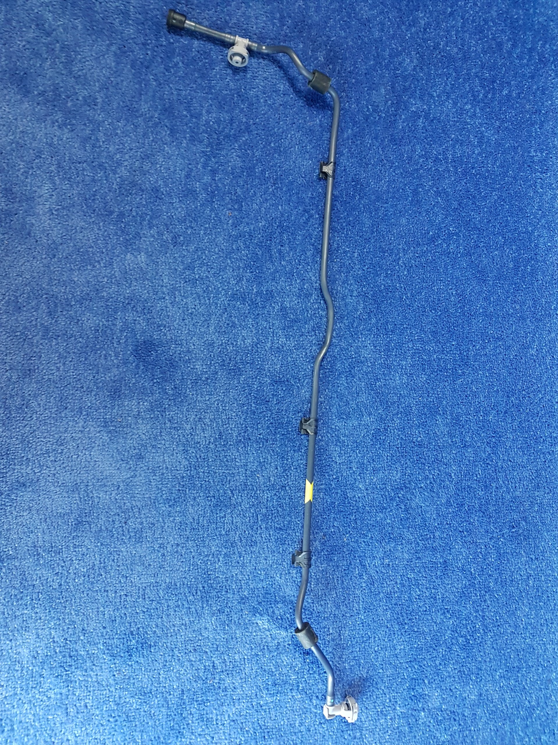 AUDI Q7 PRZEWÓD ODPOWIETRZAJĄCY 4M0121081DC Numer katalogowy części 4M0121081DC