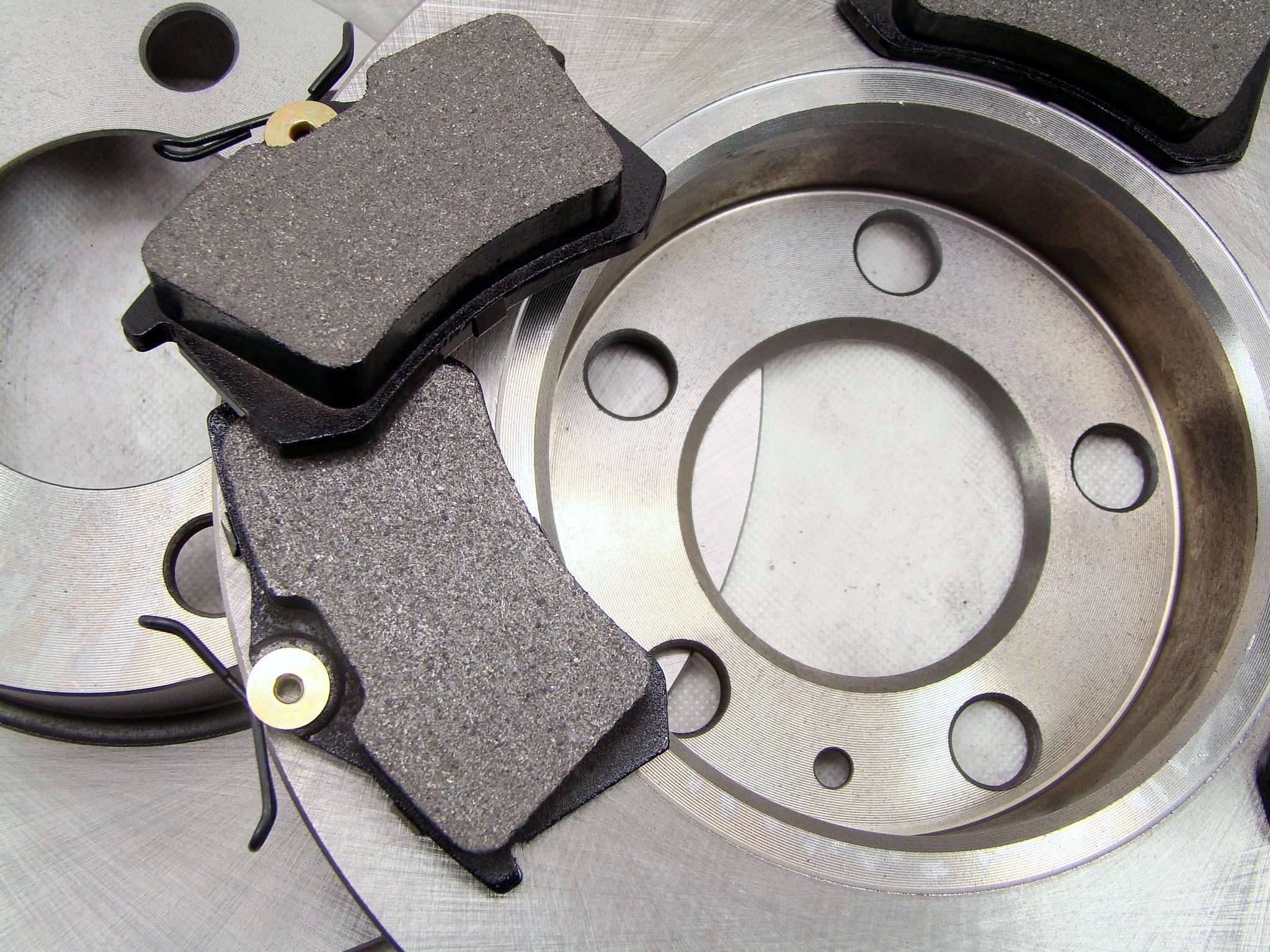 TARCZE x2 KLOCKI A3 TOLEDO GOLF 4 IV OCTAVIA TYL Installation side Rear