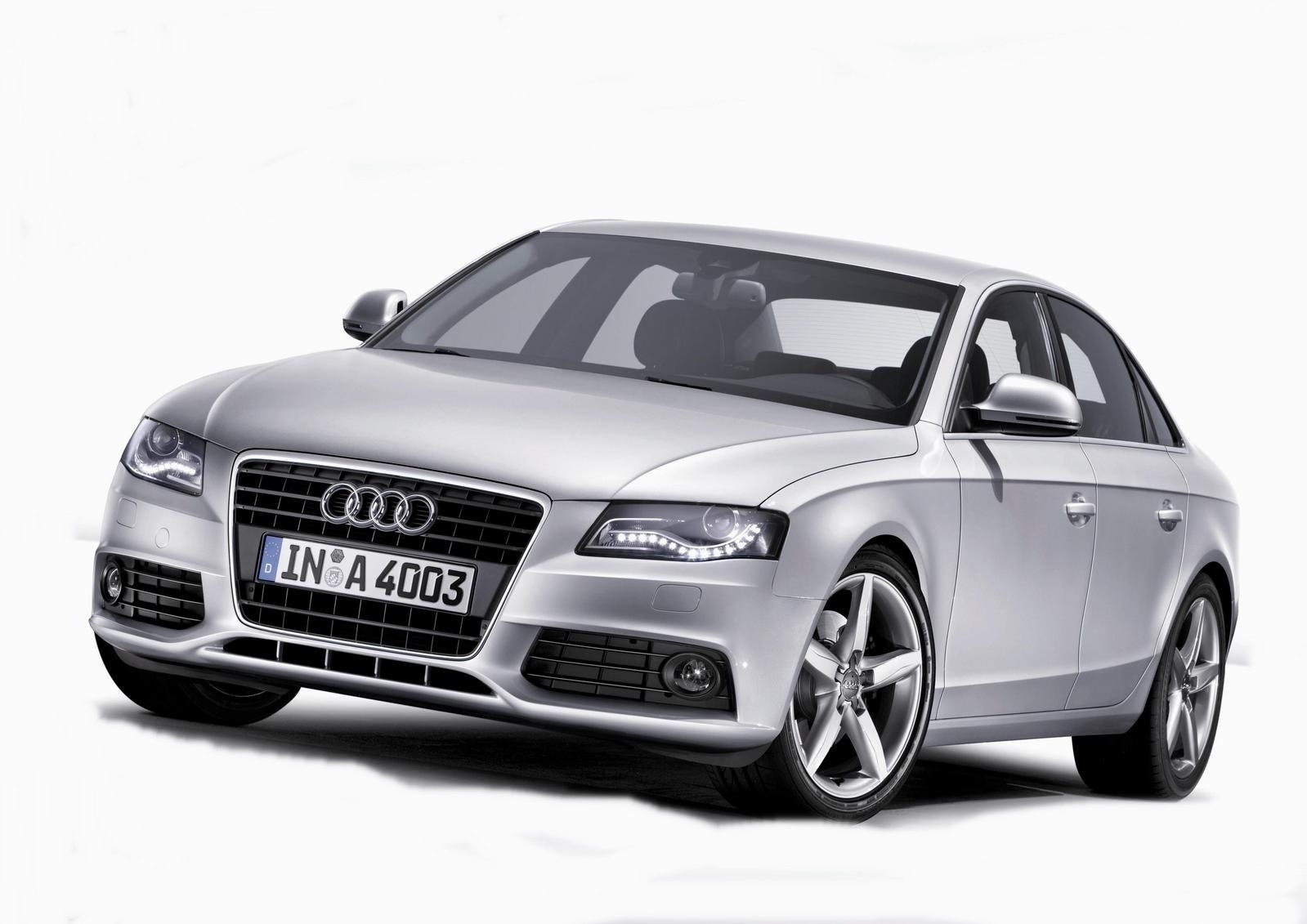 Бампер A4 AUDI B8 (2007-2015) foto 2