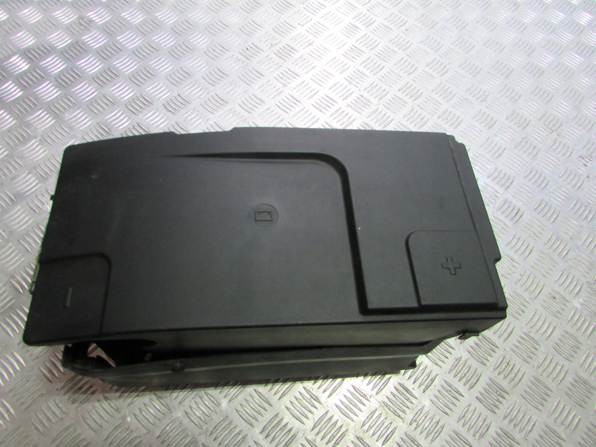 КОРПУС АКУМУЛЯТОРА 2.0 CDTI OPEL INSIGNIA 10R