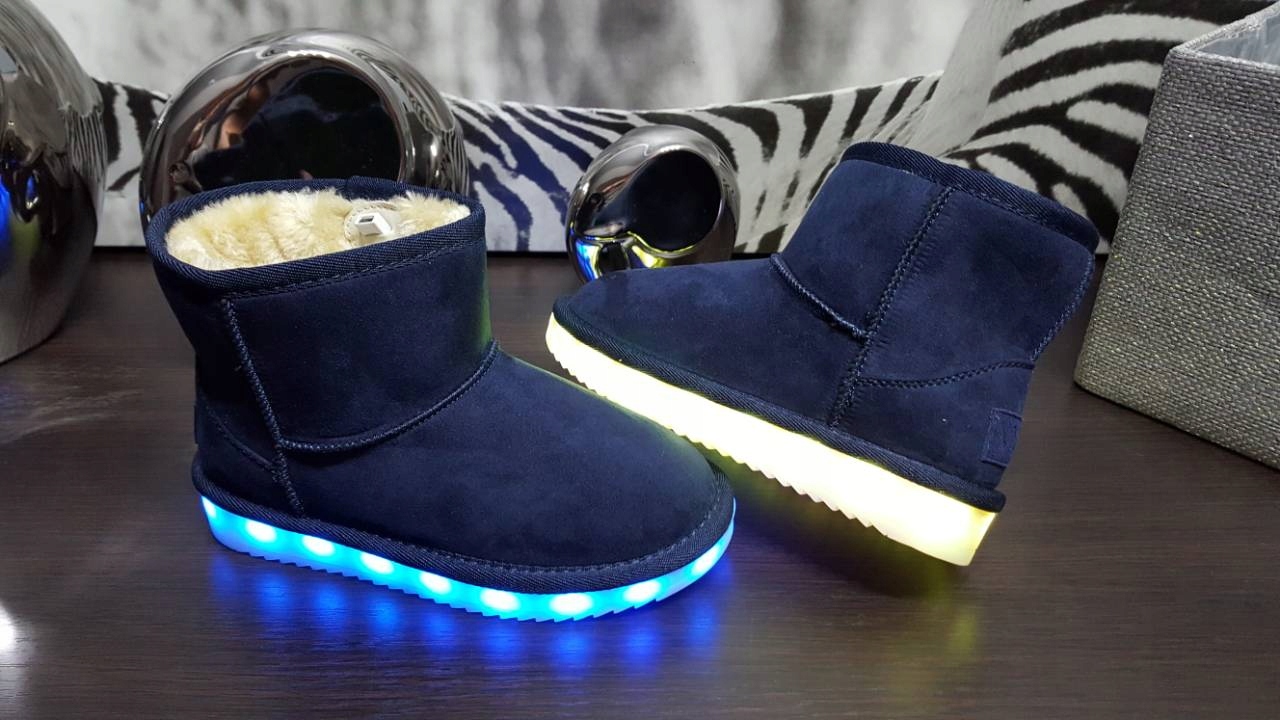 BUTY LED ŚNIEGOWCE EMULAKI GRANAT 11 MOTYWÓW R.32 Rozmiar 32