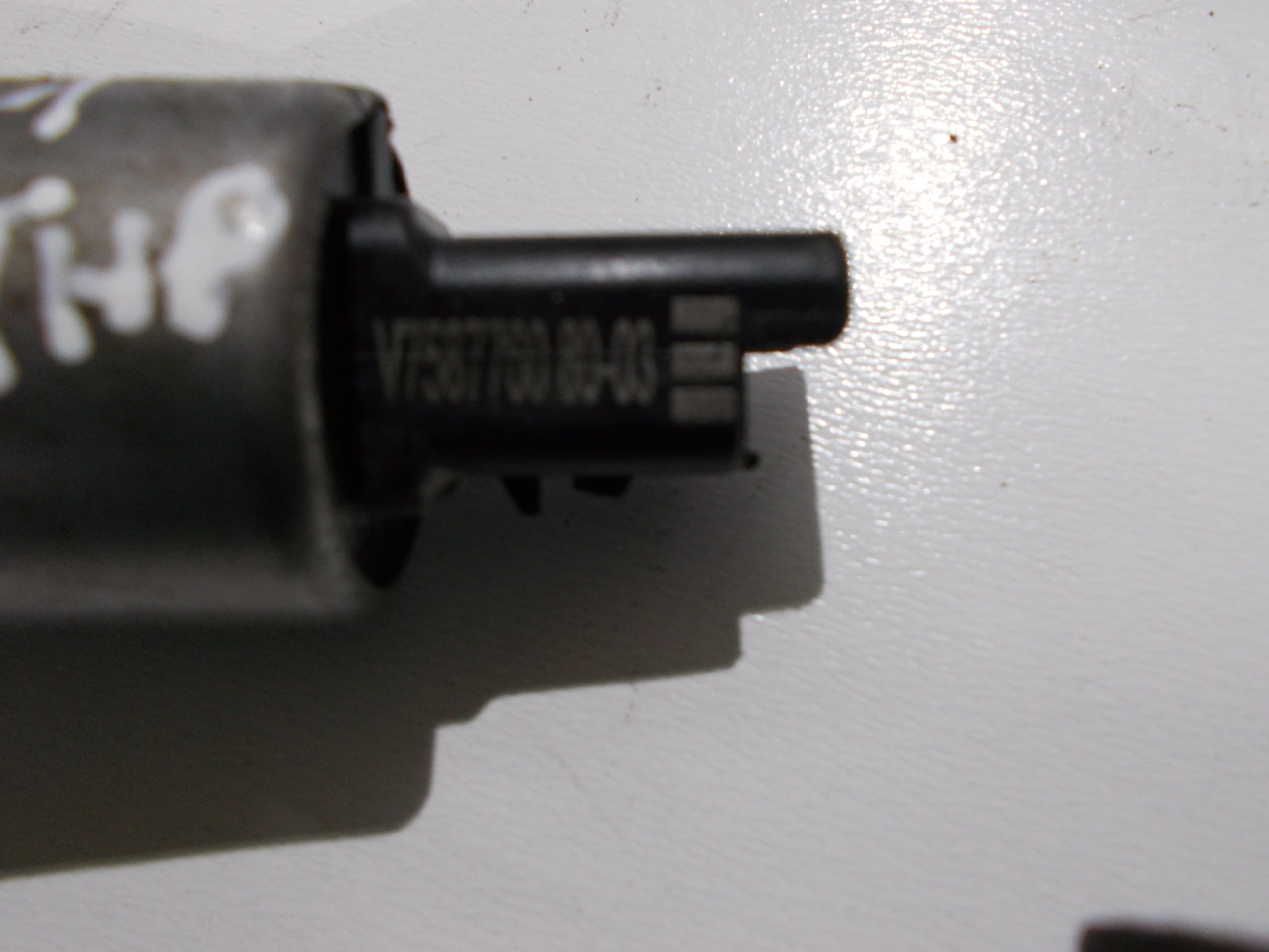 CITROEN PEUEOT 1.2 THP ELEKTROZAWÓR FAZ ROZRZADU Numer katalogowy części 7587786080