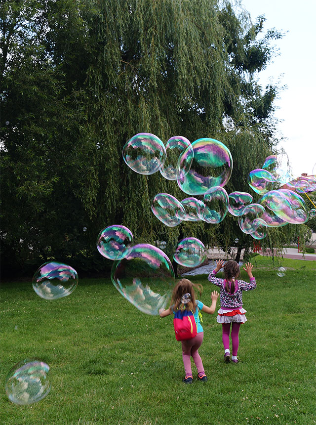 Obręcz do Baniek Mydlanych - MOTYLEK BAJKOWY - HIT Marka inna
